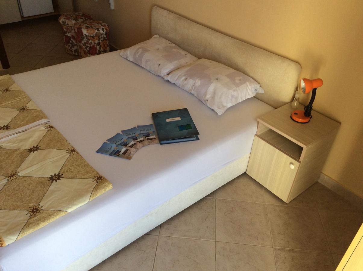 Apartments Simo Petrovac Екстер'єр фото