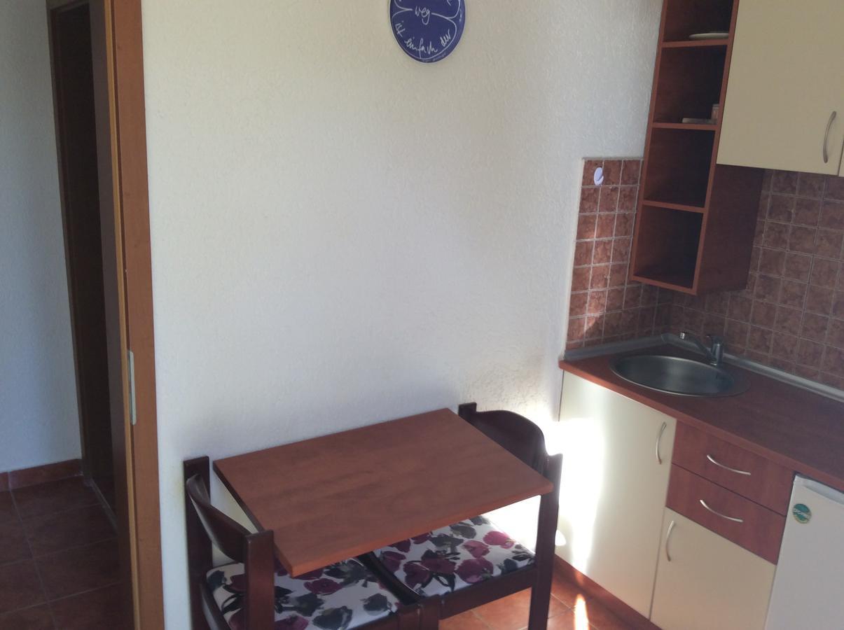 Apartments Simo Petrovac Екстер'єр фото